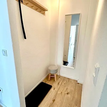 Harzhoernchen Und Harzkind, 2 In Einem Haus